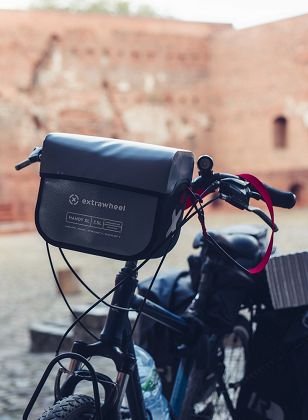 Handlebar bags